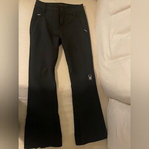 Size 2 women’s spyder Ski pants